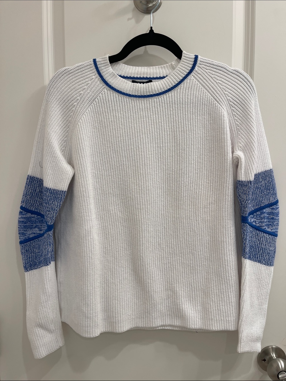 W by Worth White Ribbed Top with Blue Accent Trim